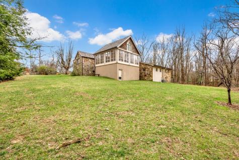 15 Oklahoma Avenue Sewanee TN 37375