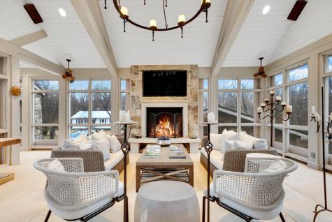 15 Oklahoma Avenue Sewanee TN 37375