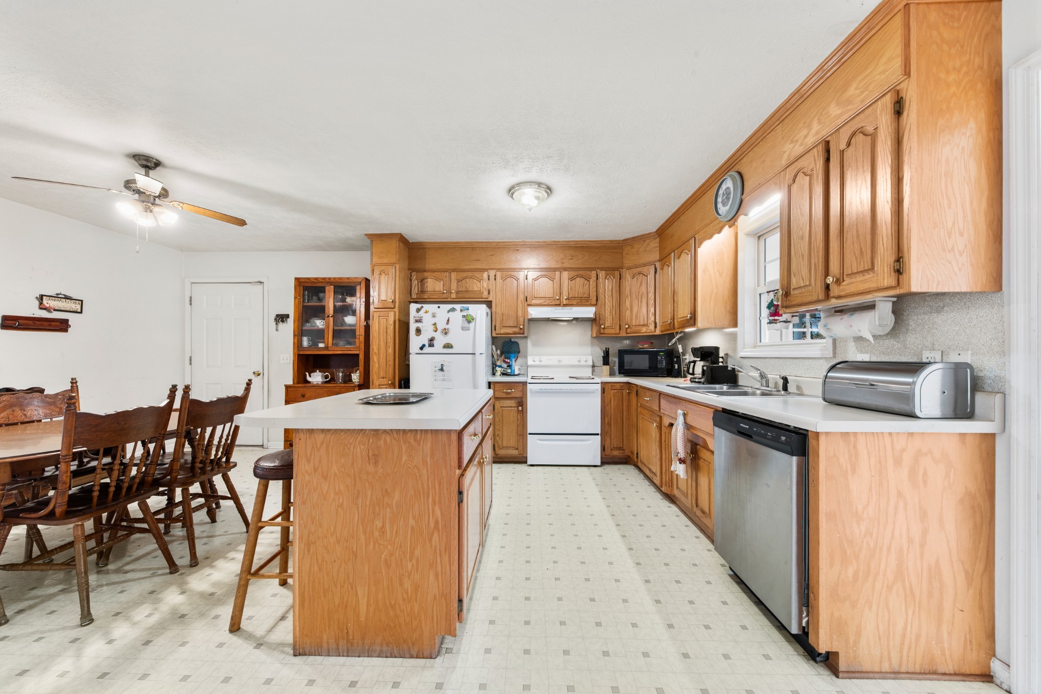 3117 Country Side Drive Centerville TN 37033