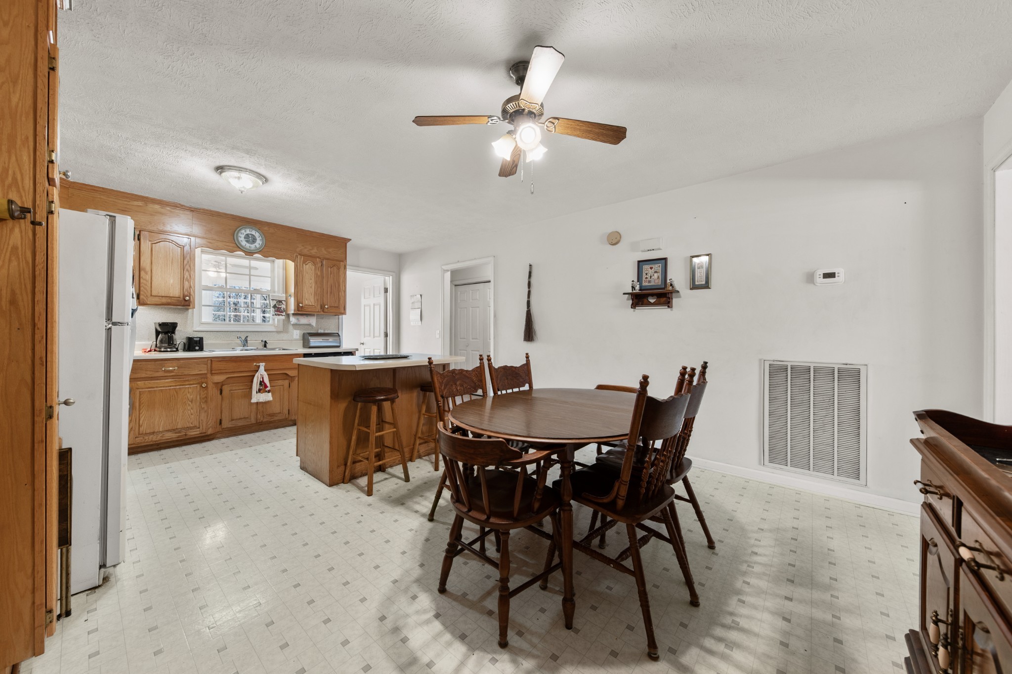 3117 Country Side Drive Centerville TN 37033