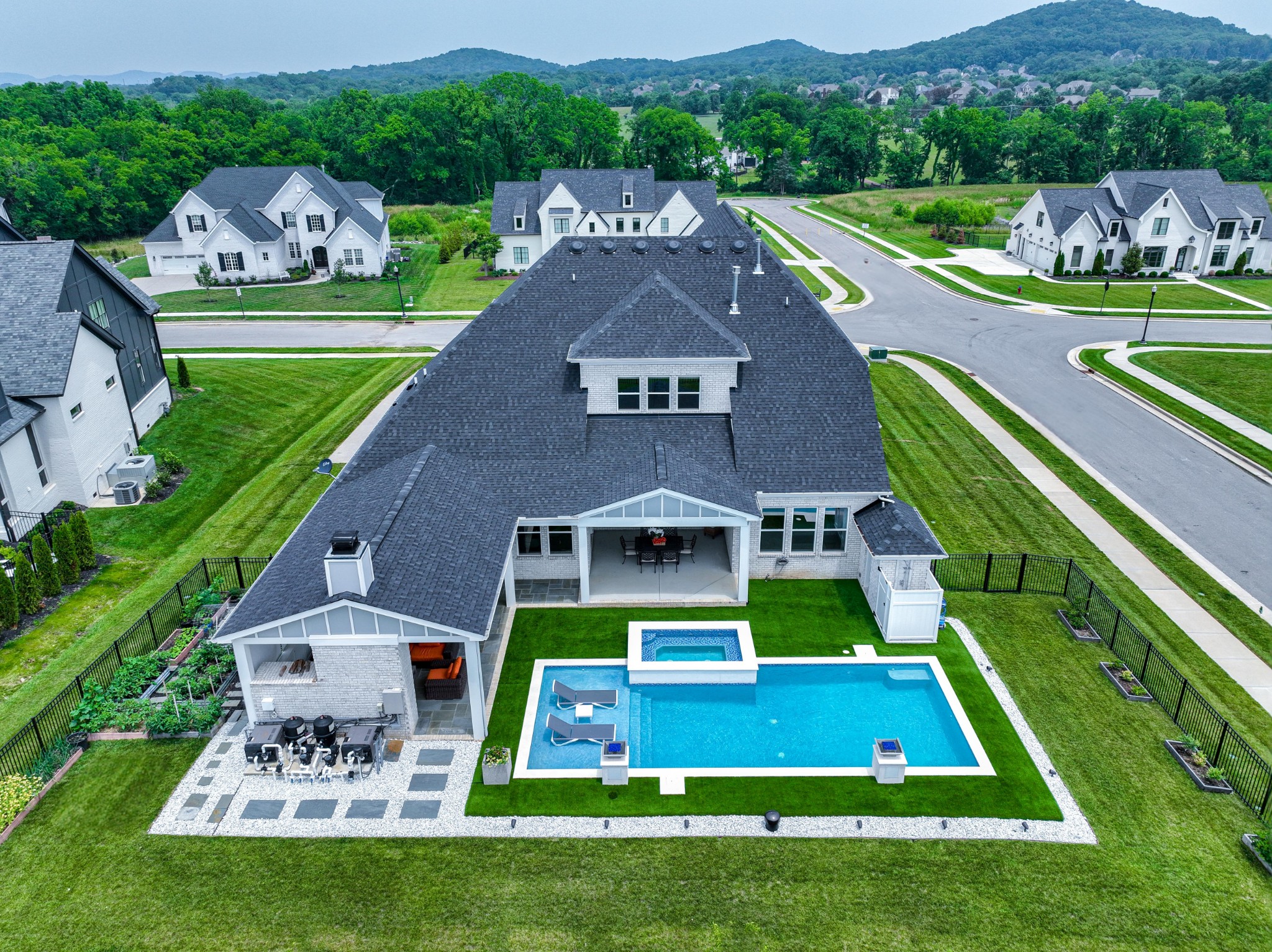 1863 Traditions Circle Brentwood TN 37027