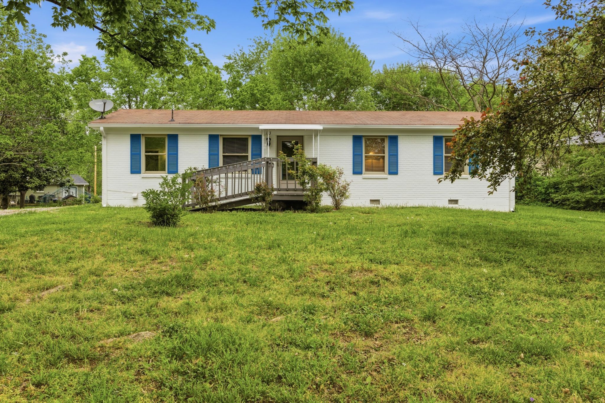 113 Mae Circle Dickson TN 37055