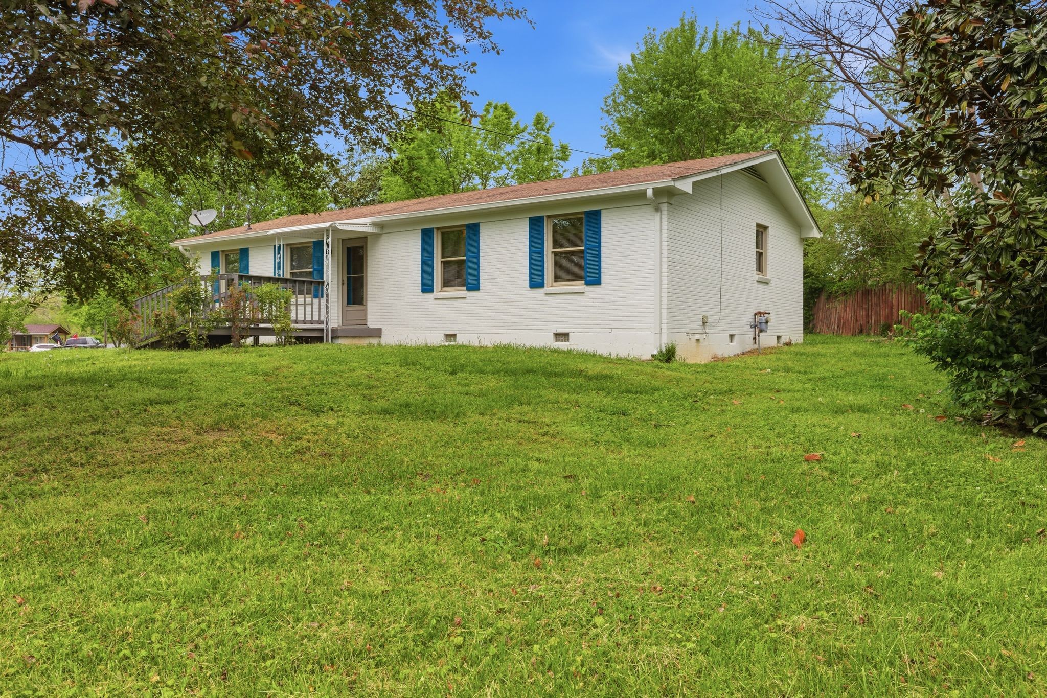 113 Mae Circle Dickson TN 37055