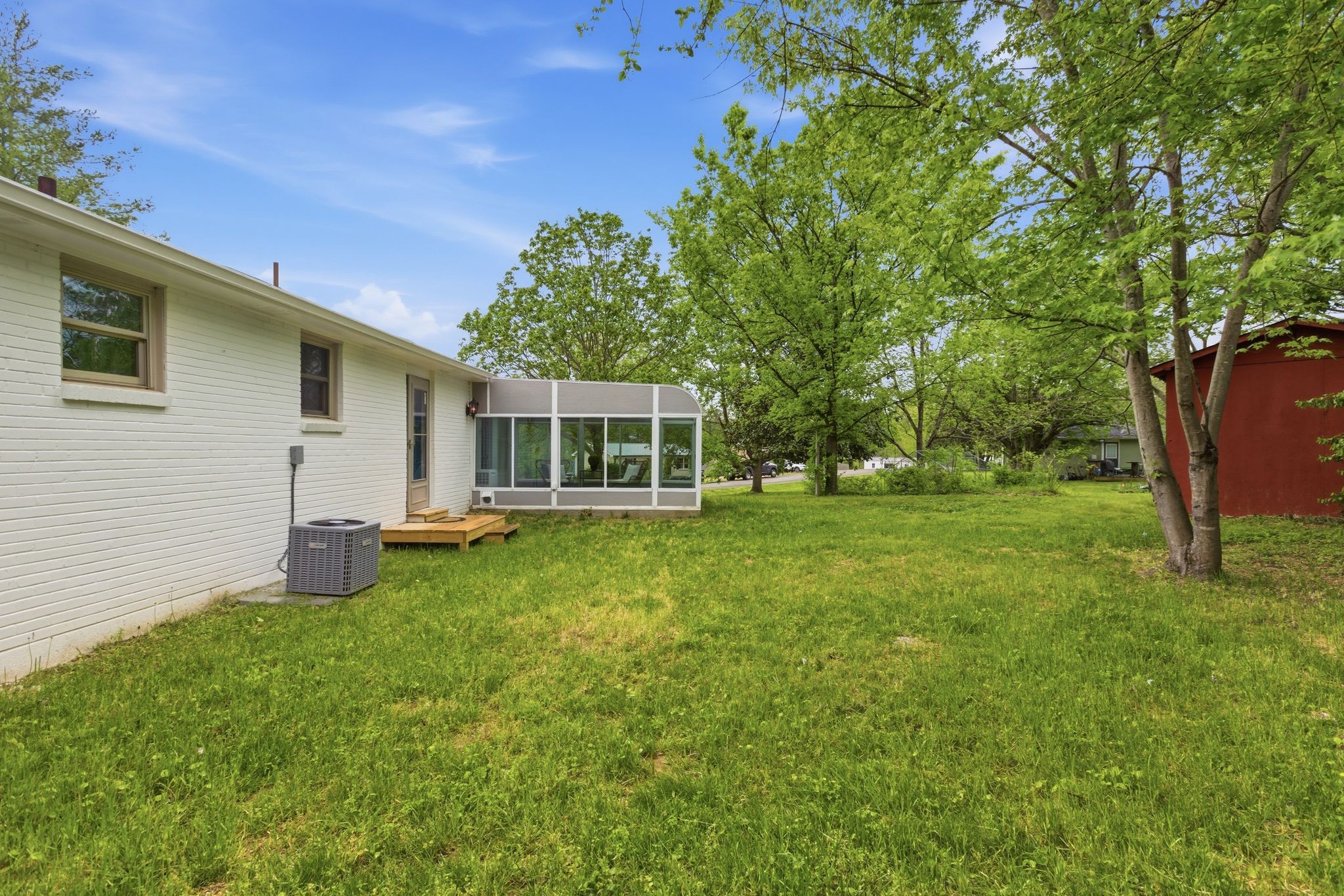 113 Mae Circle Dickson TN 37055