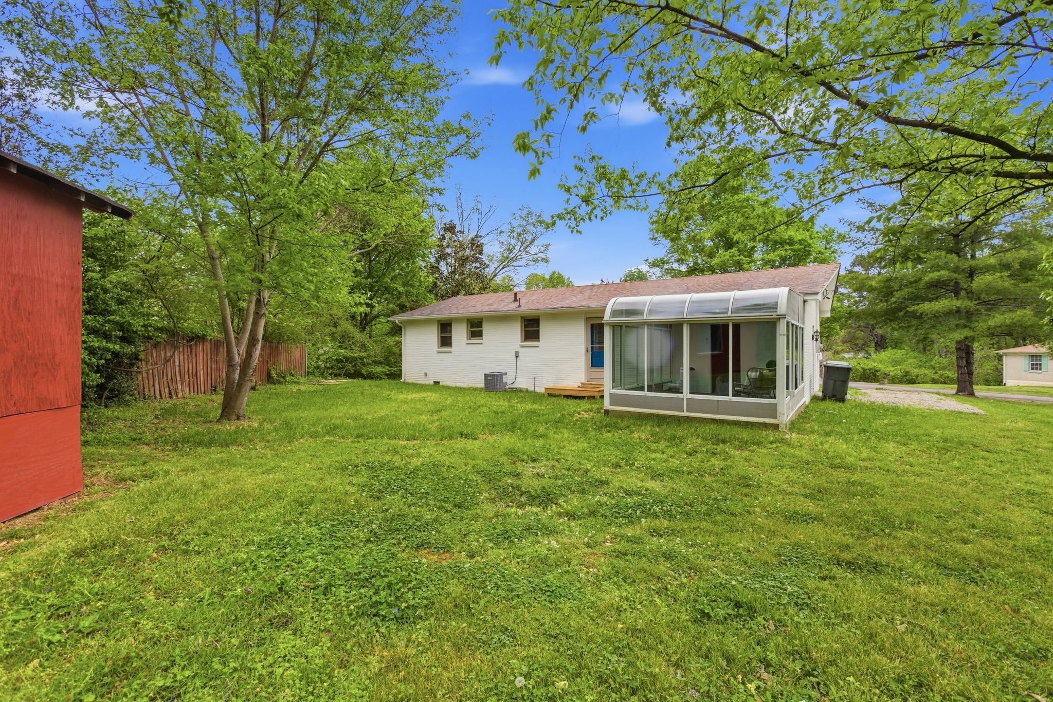 113 Mae Circle Dickson TN 37055