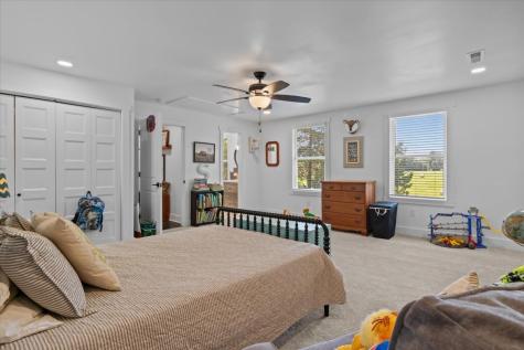 1030 Upper Creek Road Vanleer TN 37181