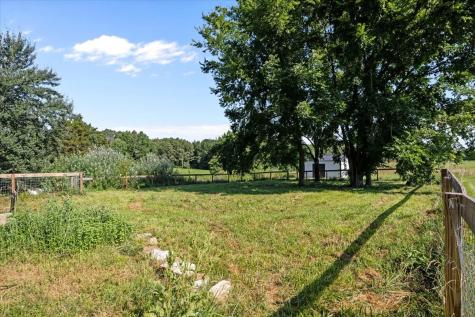 1030 Upper Creek Road Vanleer TN 37181