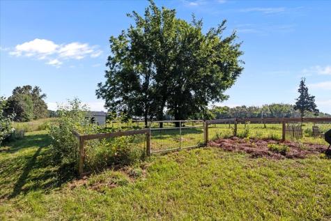 1030 Upper Creek Road Vanleer TN 37181