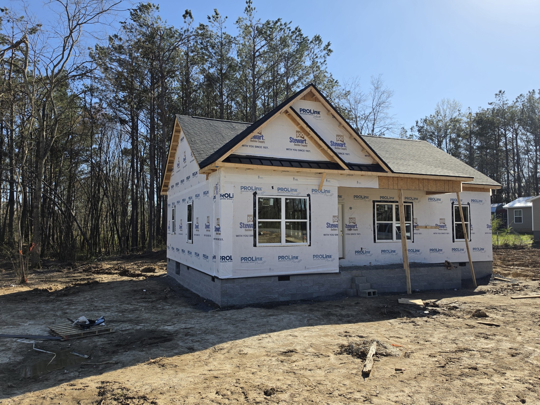9990 North Tidwell Road, N Bon Aqua TN 37025
