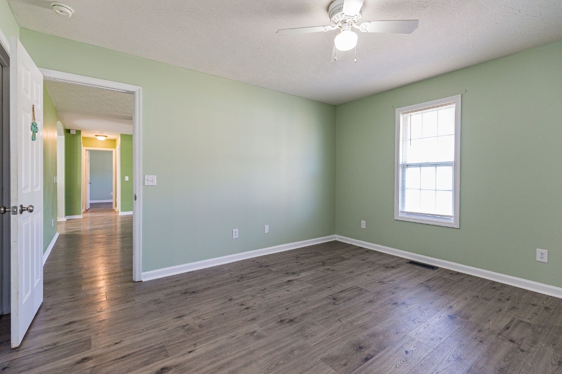 129 Buck Lane Lafayette TN 37083