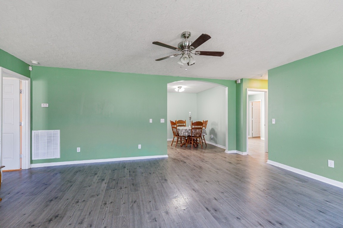 129 Buck Lane Lafayette TN 37083
