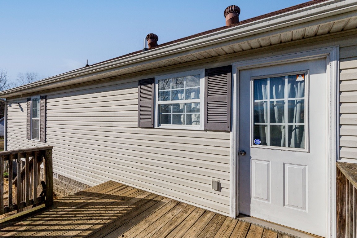 129 Buck Lane Lafayette TN 37083