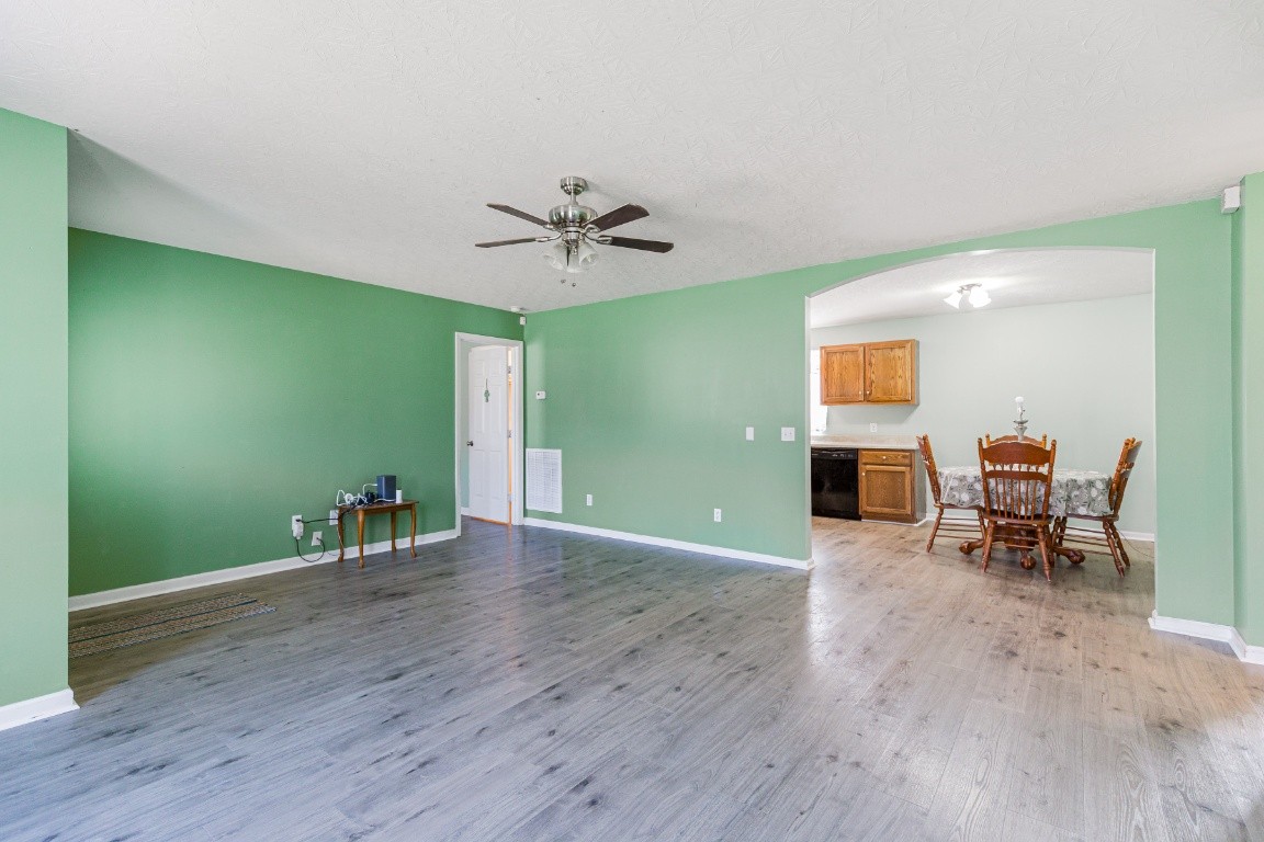 129 Buck Lane Lafayette TN 37083