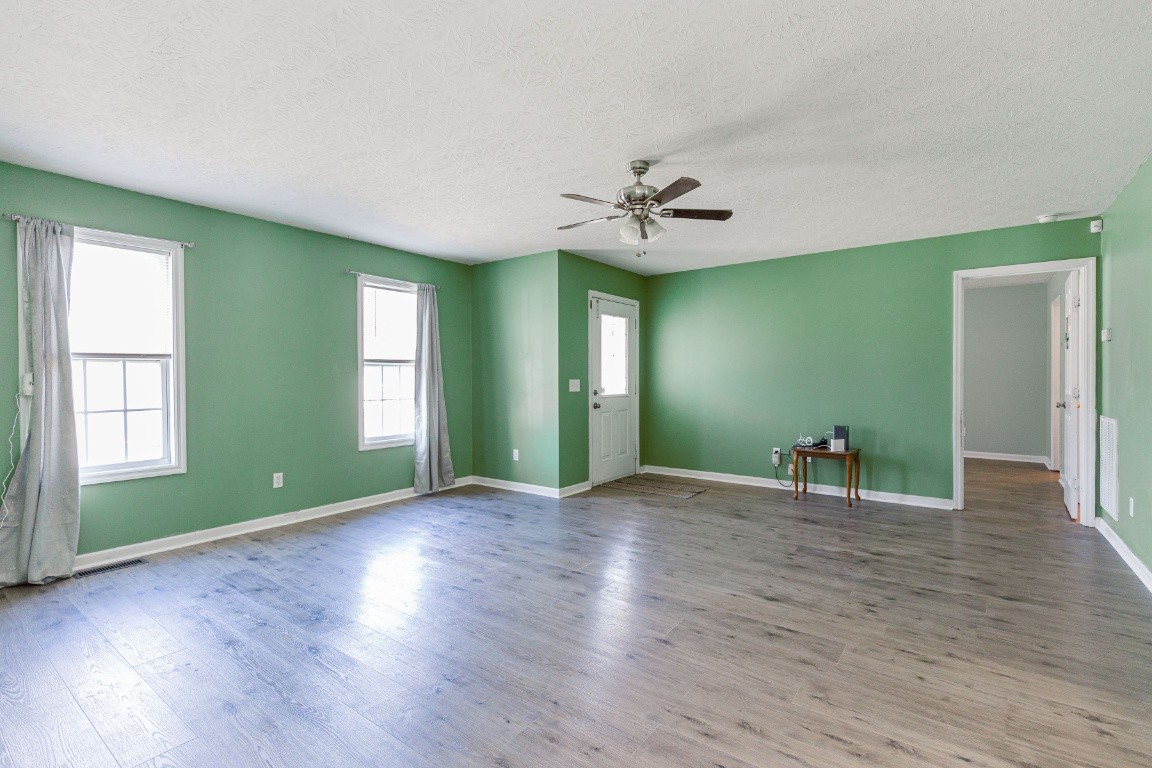 129 Buck Lane Lafayette TN 37083