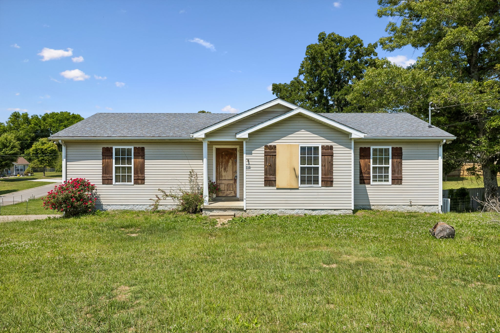 510 Corlew Circle White Bluff TN 37187