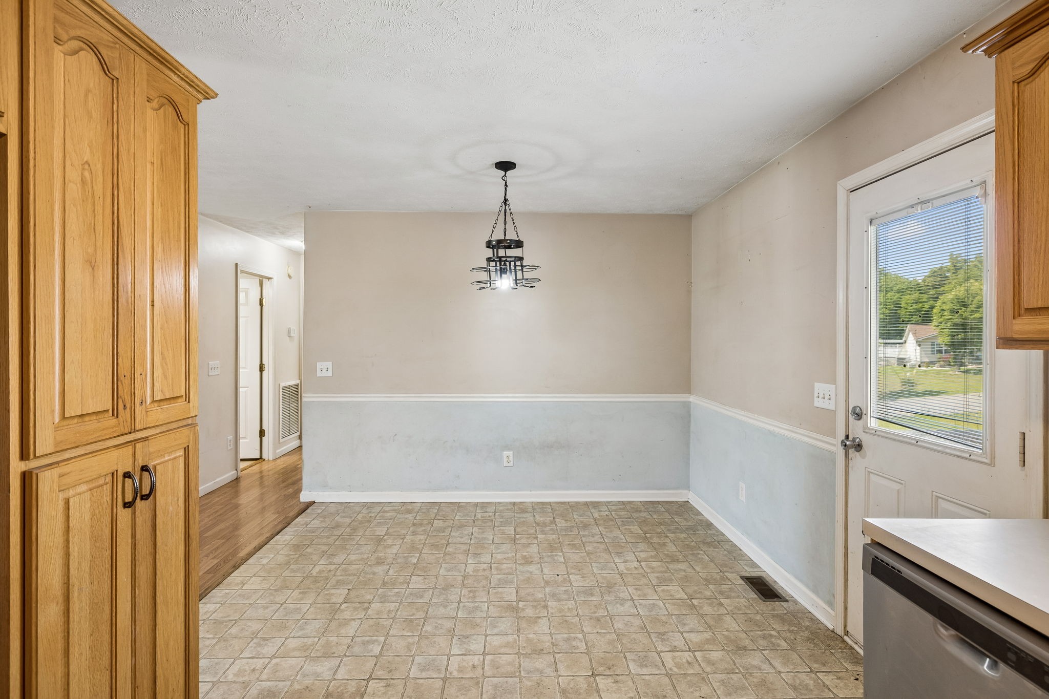 510 Corlew Circle White Bluff TN 37187