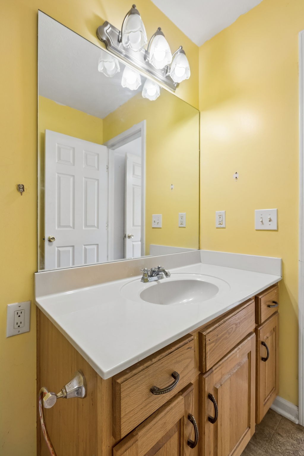 510 Corlew Circle White Bluff TN 37187