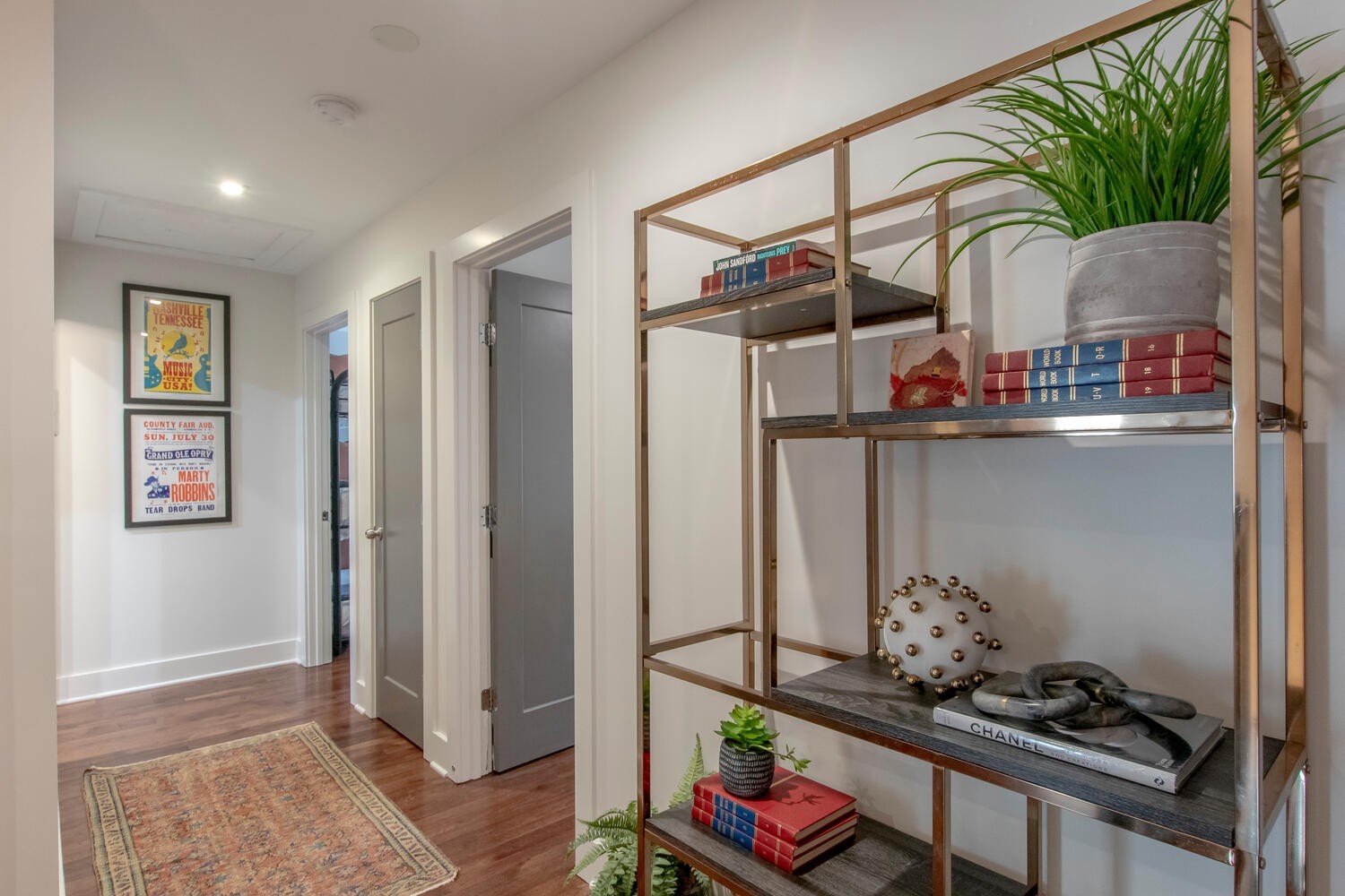 2106 9th Ave, N Nashville TN 37208