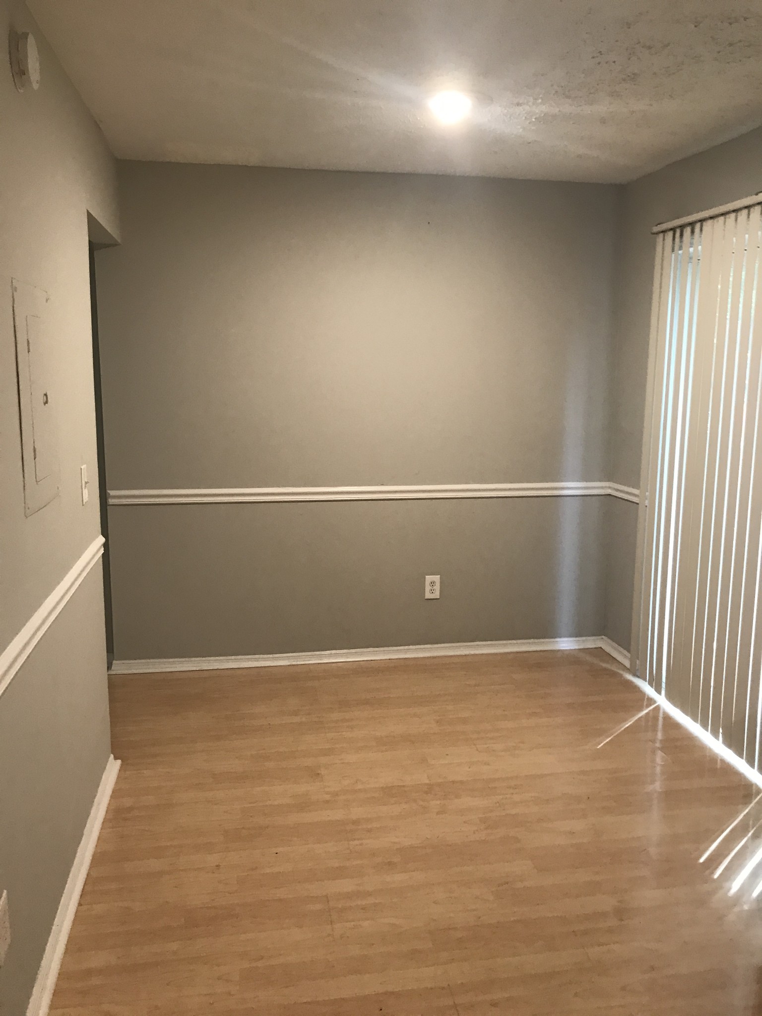 123 Five Oaks Drive Nashville TN 37217