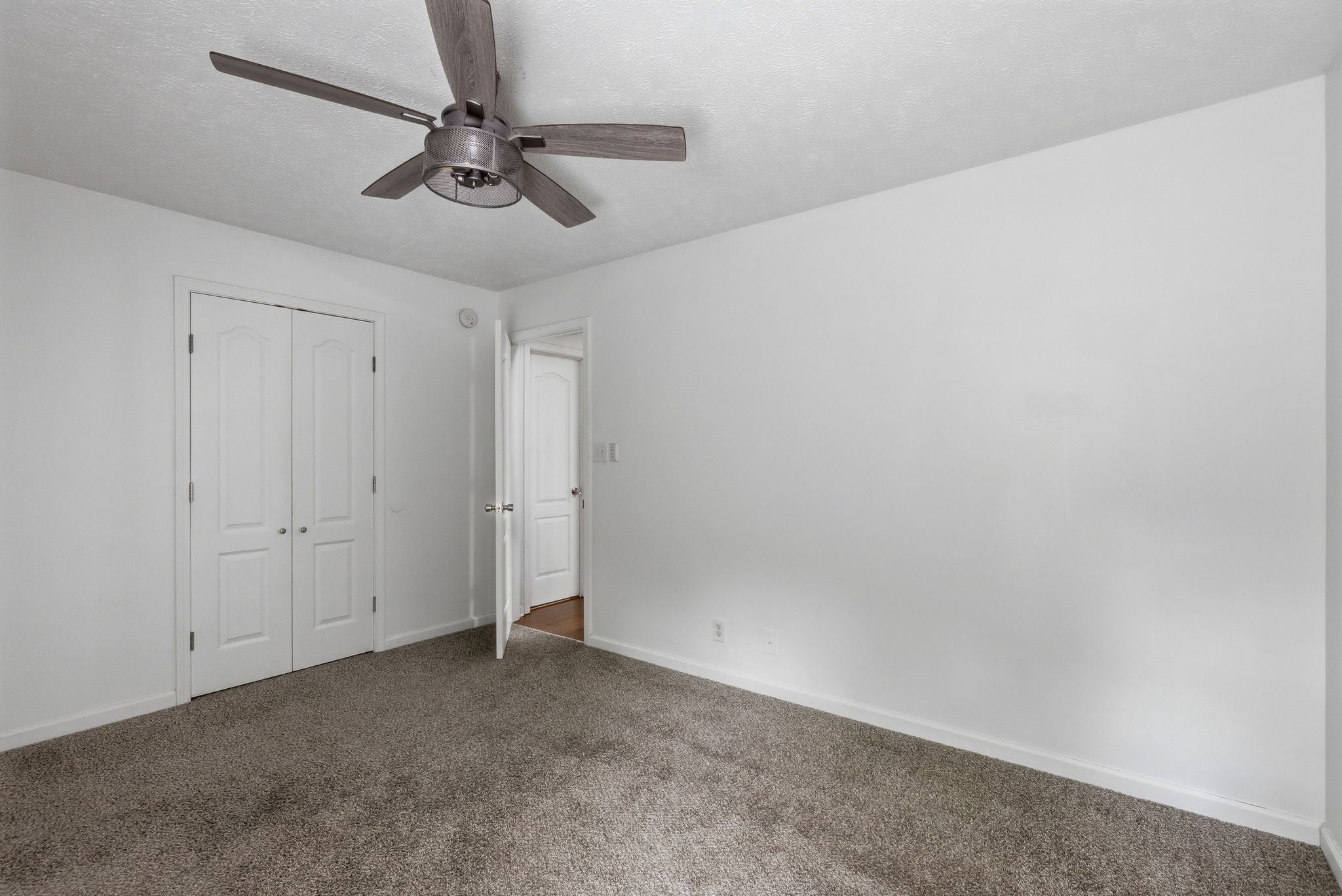 123 Vivian Drive Clarksville TN 37042