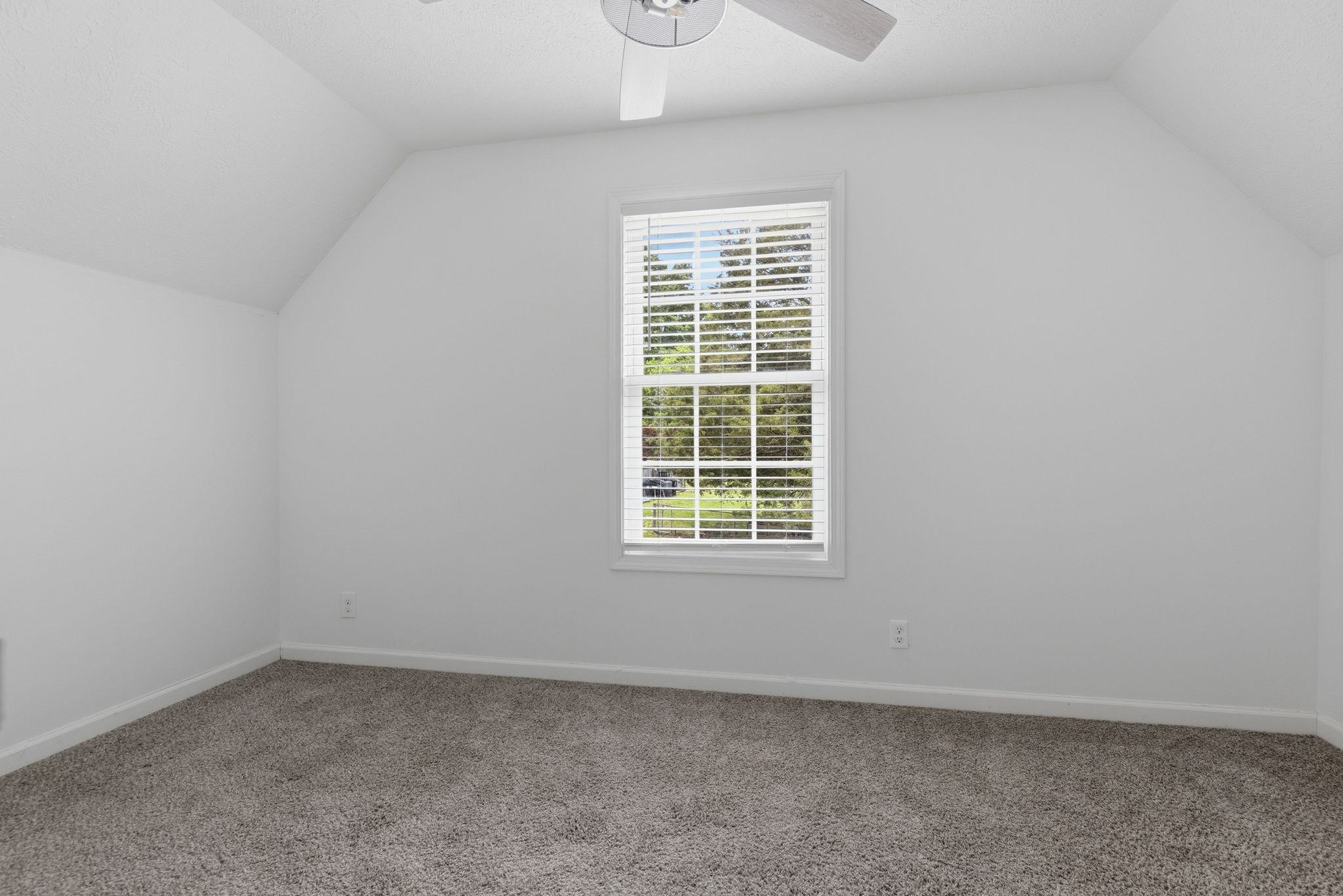 123 Vivian Drive Clarksville TN 37042