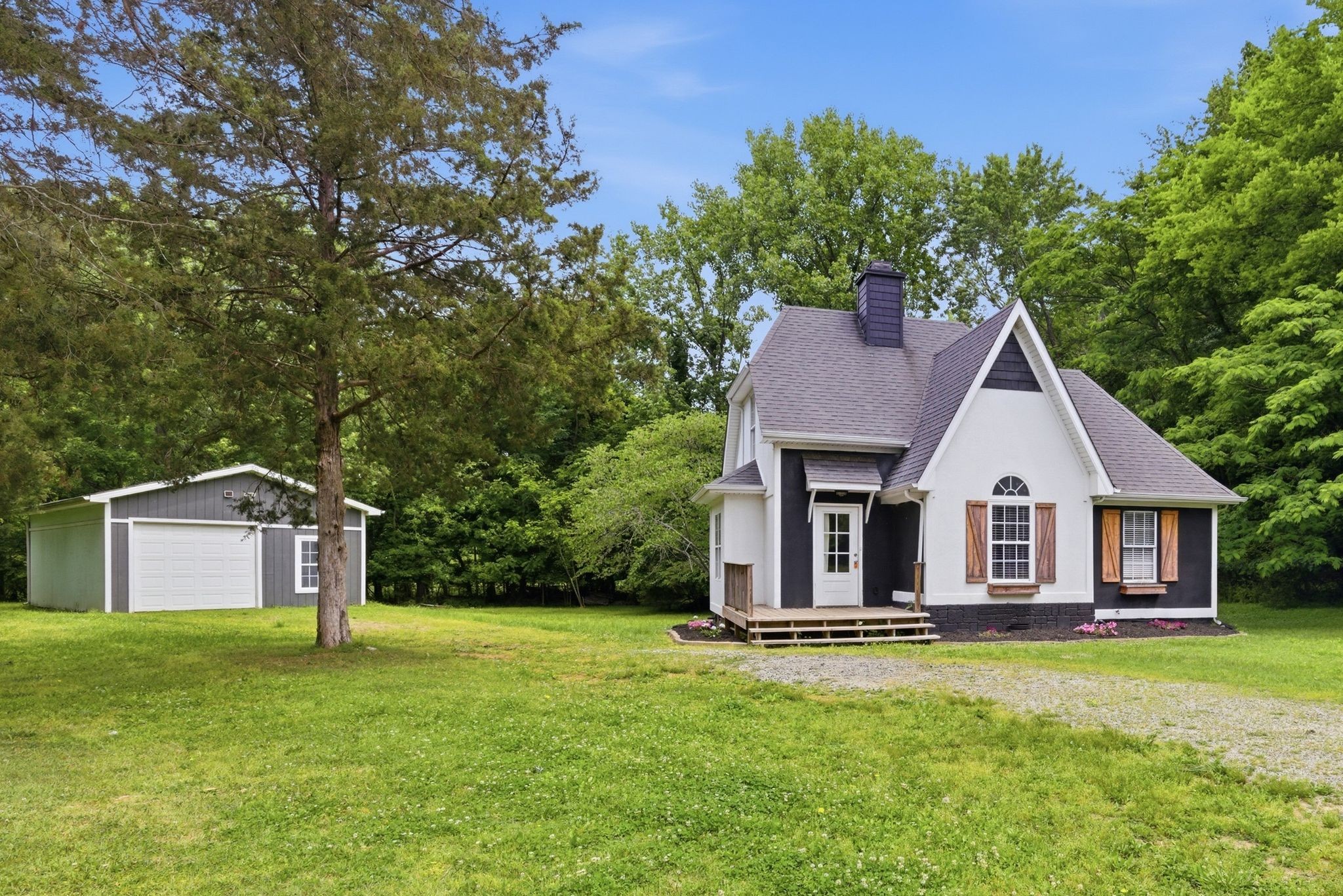123 Vivian Drive Clarksville TN 37042