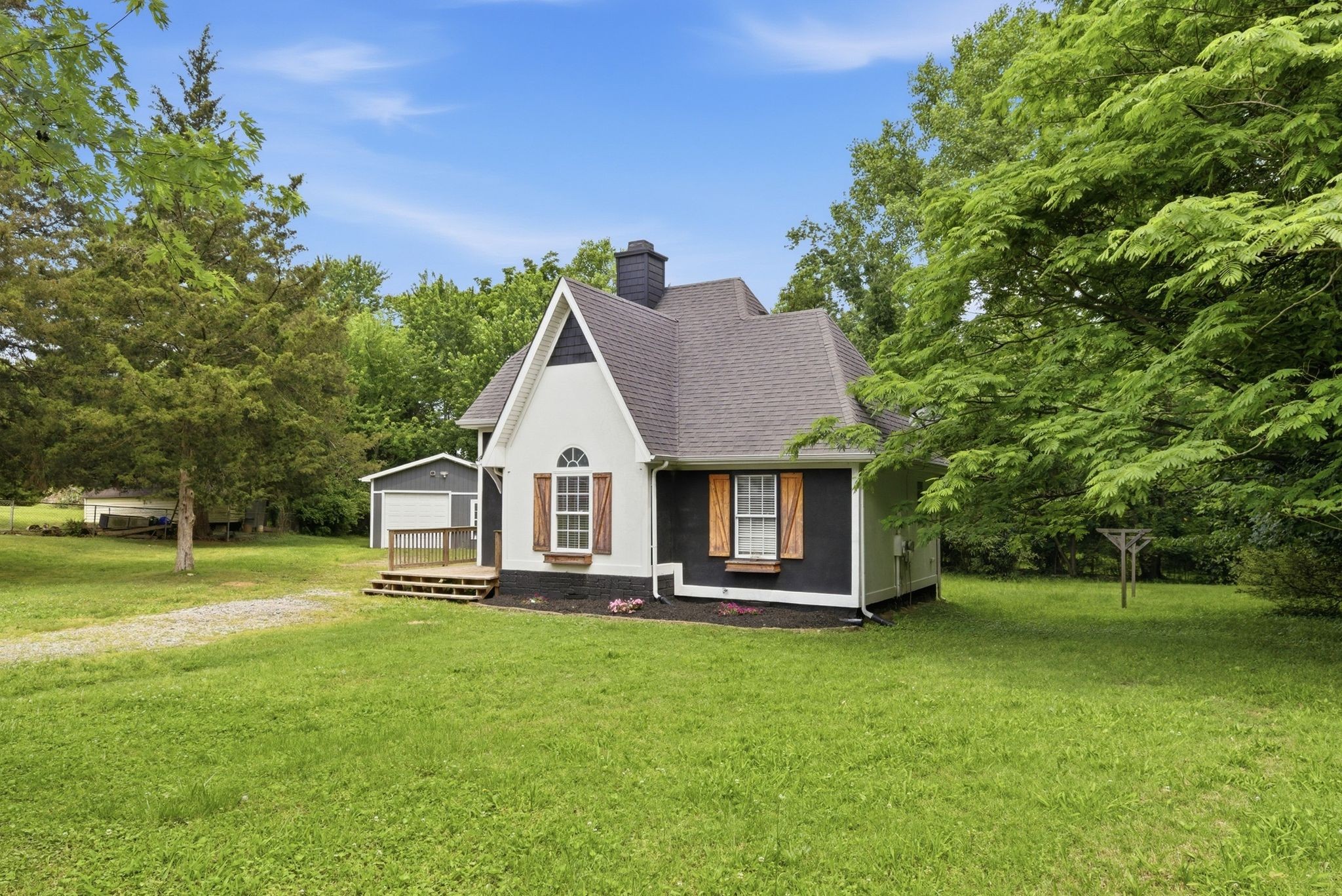 123 Vivian Drive Clarksville TN 37042