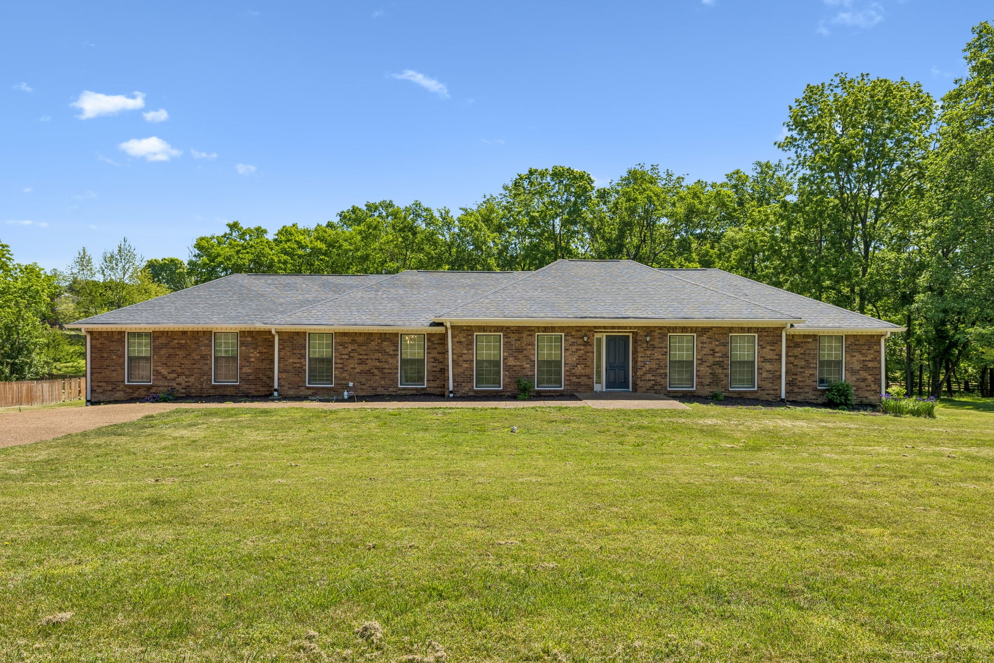 2013 Cedarmont Drive Franklin TN 37067