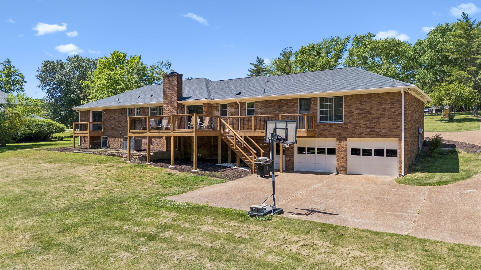 2013 Cedarmont Drive Franklin TN 37067