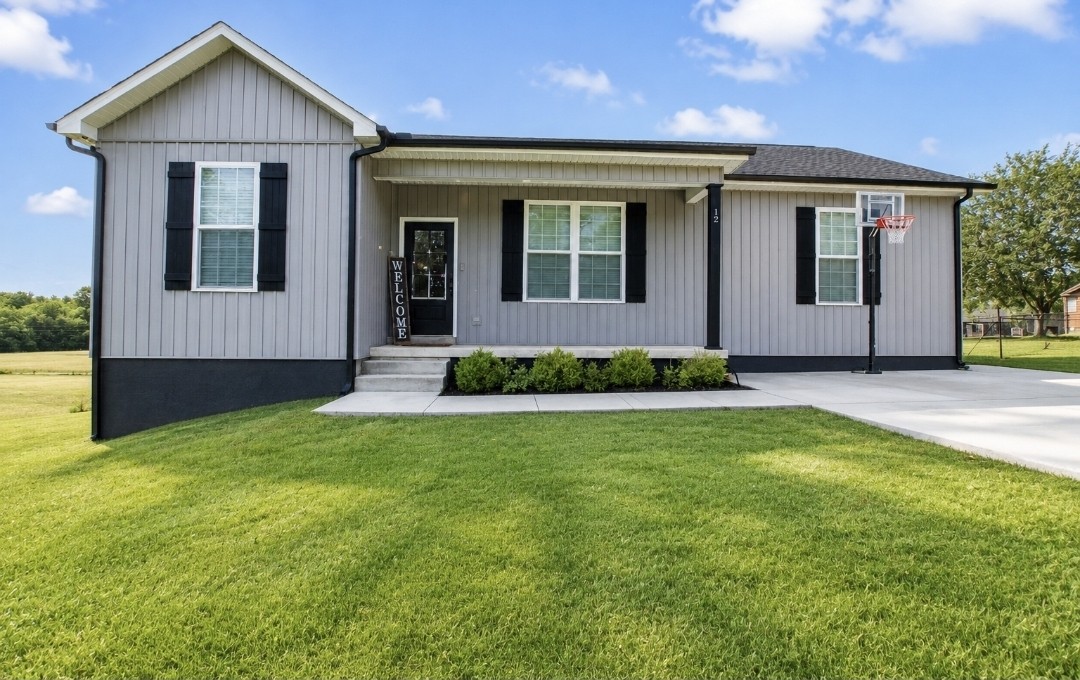 McMinnville TN, 12 Willow Circle