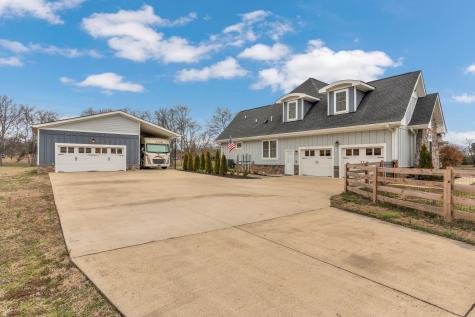 1901 Tuckers Gap Road Lebanon TN 37090
