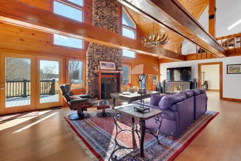 1044 Winterberry Drive Monteagle TN 37356