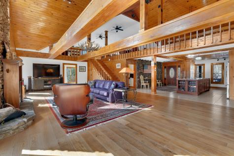 1044 Winterberry Drive Monteagle TN 37356