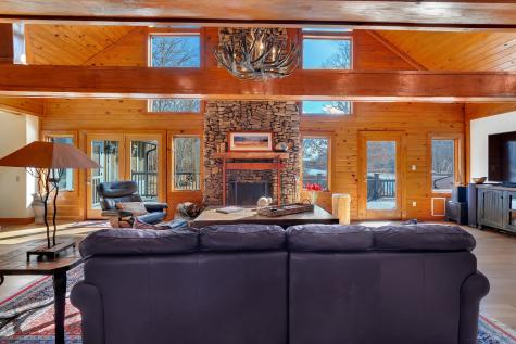 1044 Winterberry Drive Monteagle TN 37356