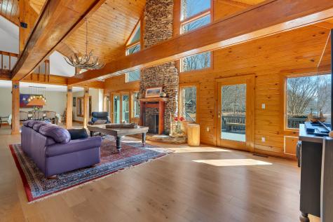 1044 Winterberry Drive Monteagle TN 37356