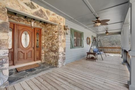 1044 Winterberry Drive Monteagle TN 37356