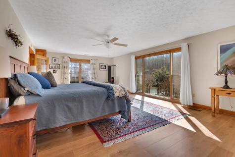 1044 Winterberry Drive Monteagle TN 37356