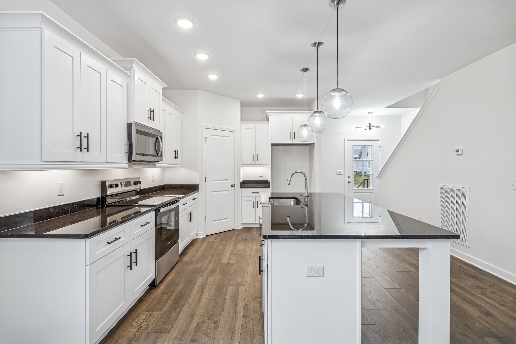 560 Oak Glen Drive Smithville TN 37166