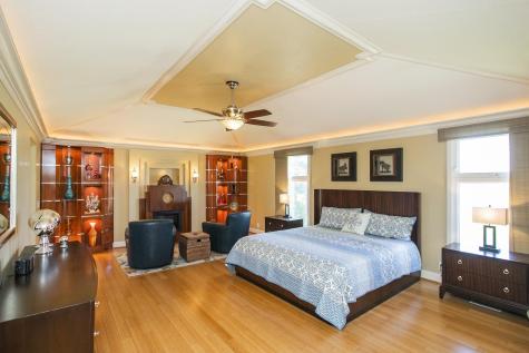 1035 Forest Harbor Drive Hendersonville TN 37075