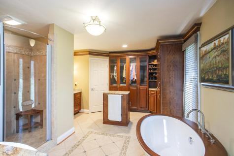 1035 Forest Harbor Drive Hendersonville TN 37075