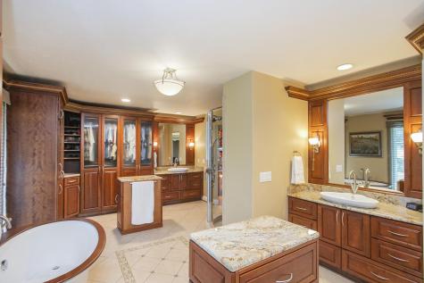 1035 Forest Harbor Drive Hendersonville TN 37075