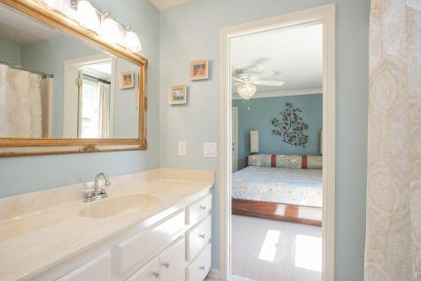 1035 Forest Harbor Drive Hendersonville TN 37075