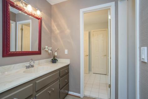 1035 Forest Harbor Drive Hendersonville TN 37075