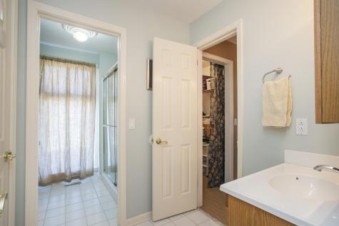 1035 Forest Harbor Drive Hendersonville TN 37075