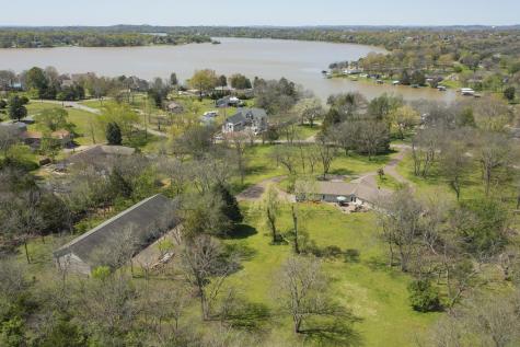1035 Forest Harbor Drive Hendersonville TN 37075