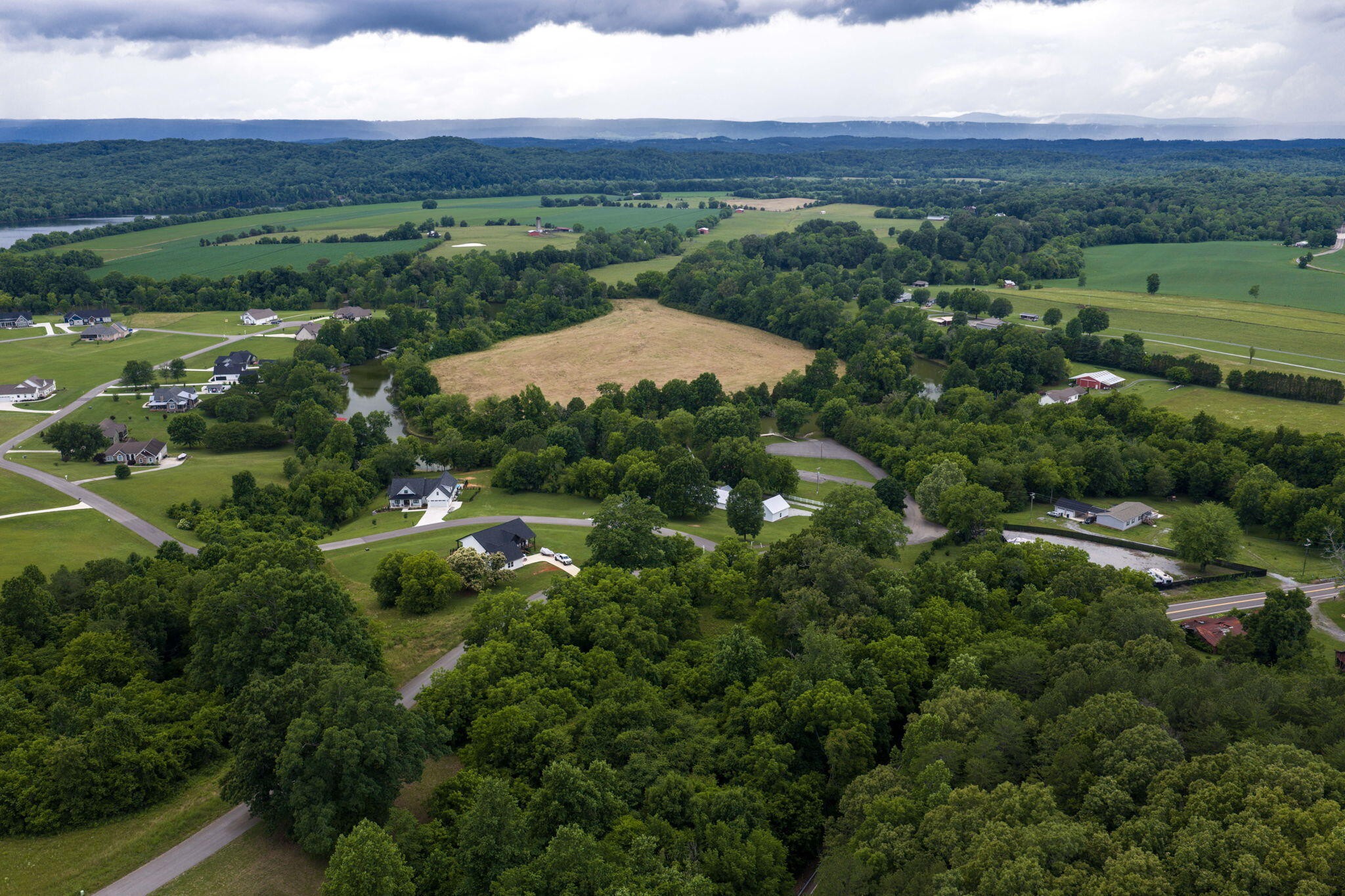 4 Espalier Drive Decatur TN 37322