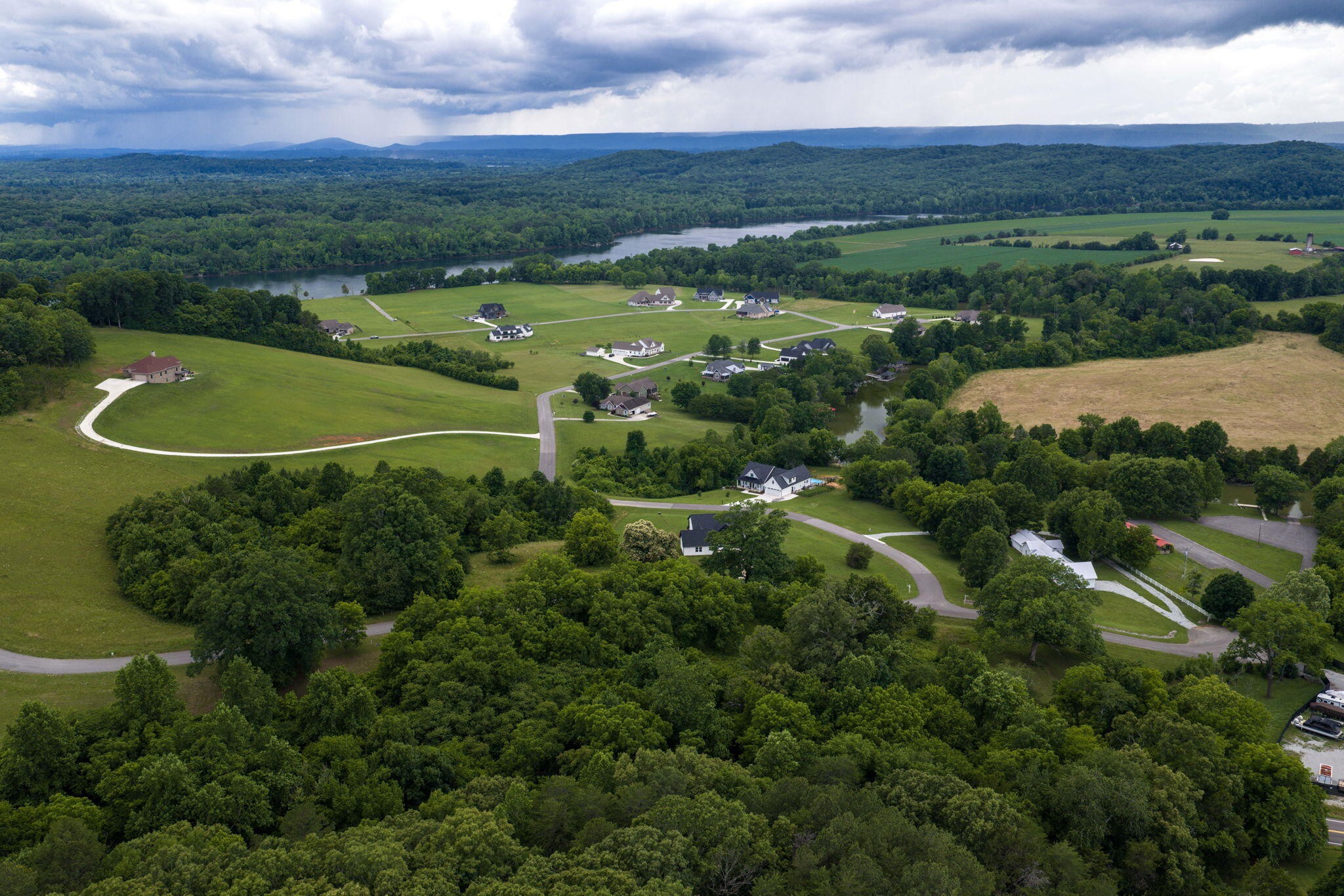 4 Espalier Drive Decatur TN 37322