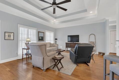 23 Regalwood Drive Manchester TN 37355