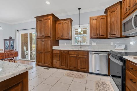 23 Regalwood Drive Manchester TN 37355