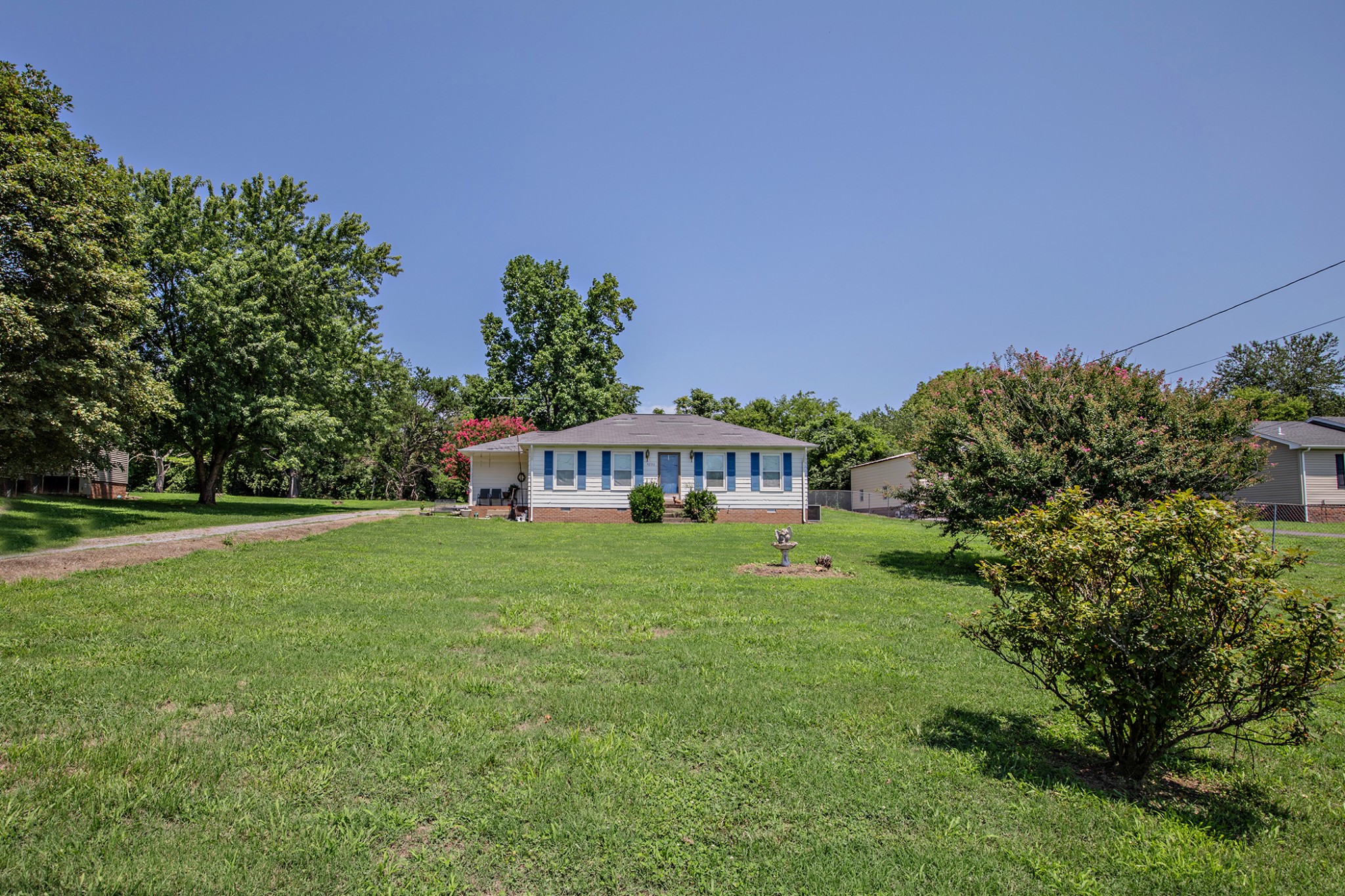 4230 Kinneys Road Springfield TN 37172